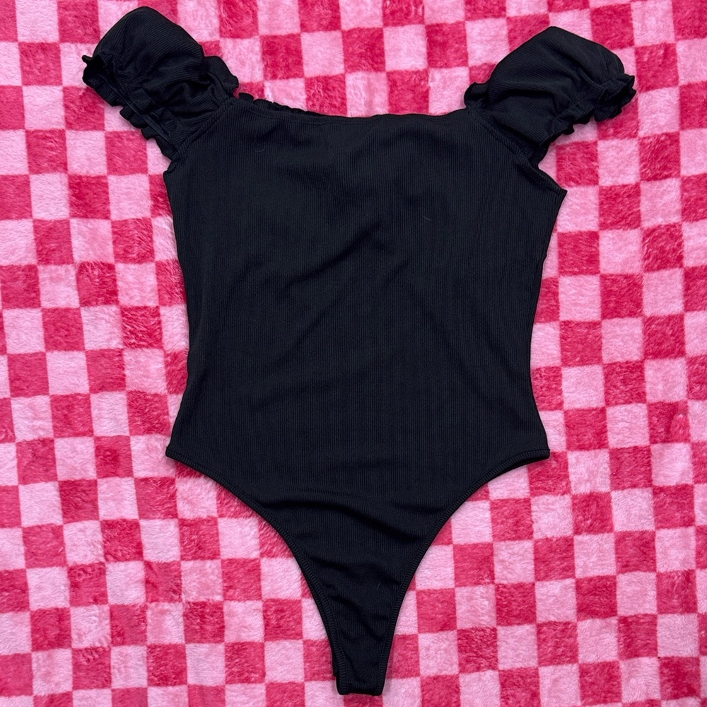 Cider Off-Shoulder Ruffle One-Piece Bodysuit - Picture 5 of 5